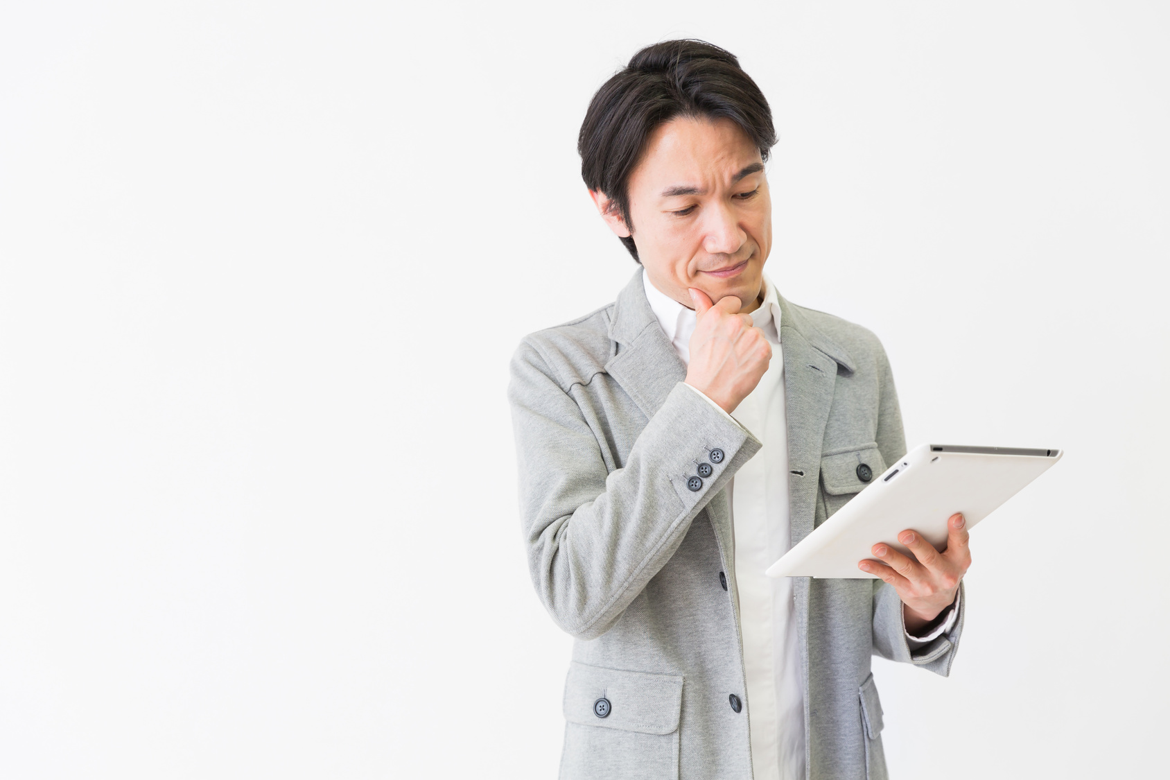 成長ホルモンが分泌不全になると心身にさまざまな症状をもたらします