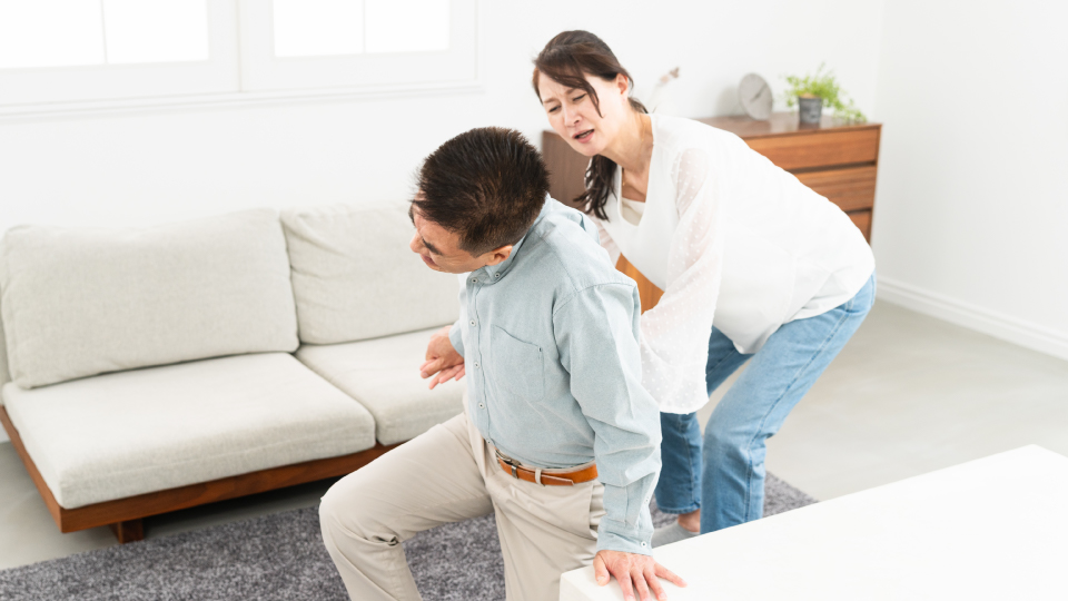 突然のぎっくり腰や関節痛